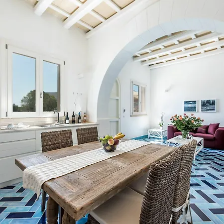 Calamoni Di & Wine Experience * Favignana